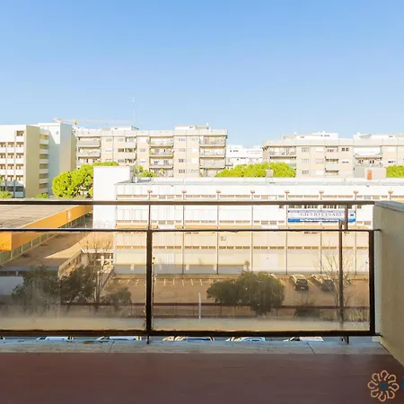 Πανσιόν Fifty-one By Apulia 3*